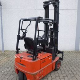 Linde E15-Z02
